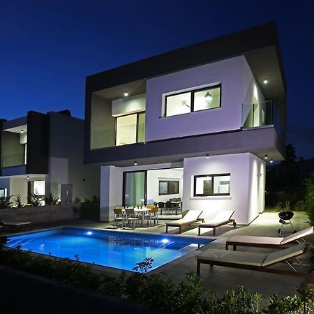 Villa Yria Coral Bay Exterior foto